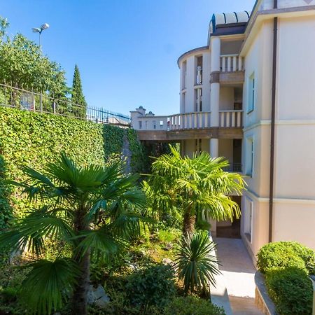 Villa Barbara Crikvenica Exterior photo